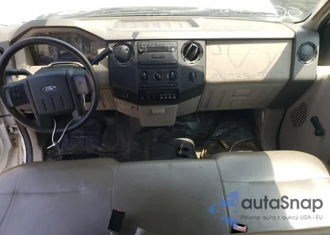 2008 Ford F350 Srw Super Duty z USA, uszkodzony, nr VIN 1FTWW30Y38EE05185